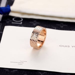 Louis Vuitton Rose Gold Ring