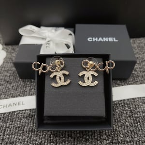 Chanel Metal Pearl Cc Coco Climber Clip On Earrings Gold