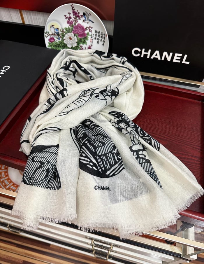 Chanel Silk Shawl Charm Chain Motif White For Women 200cm – dealsyity.com